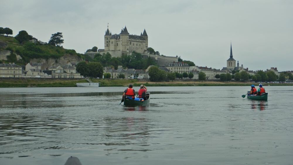 Approche de Saumur par un temps gris...